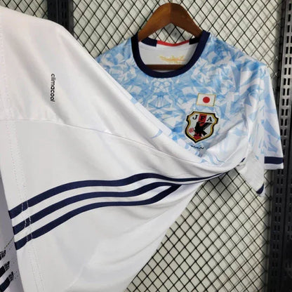 Maillot Japon foot retro 2016 2017