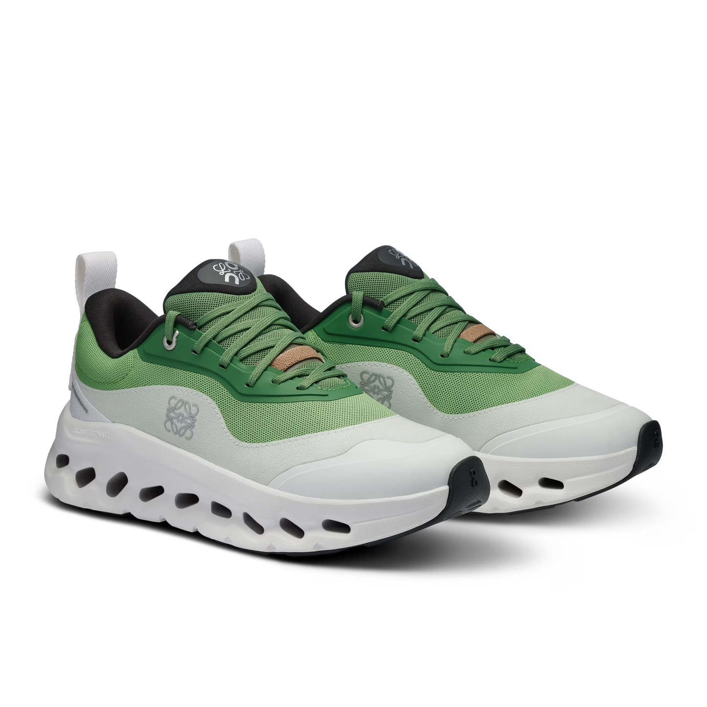 Cloud On x Loewe Vert