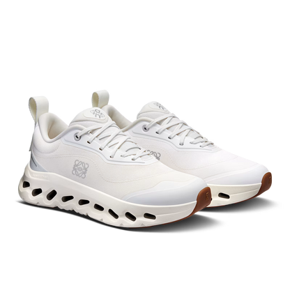Cloud On x Loewe Blanc